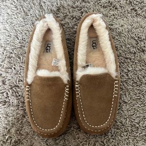 UGG low slippers!